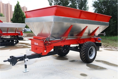 超大型不銹鋼撒肥車 農家肥高效拋灑的現代農業利器